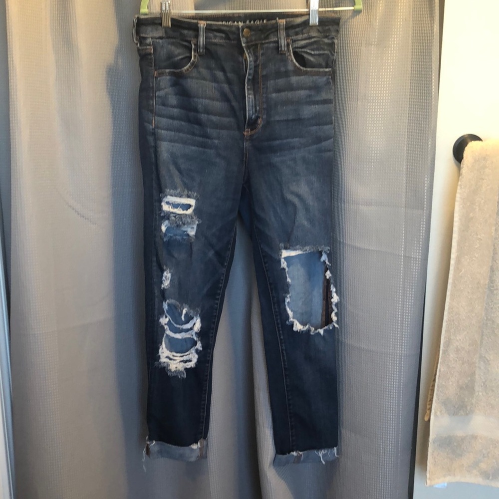 American Eagle cropped distressed high rise jeans